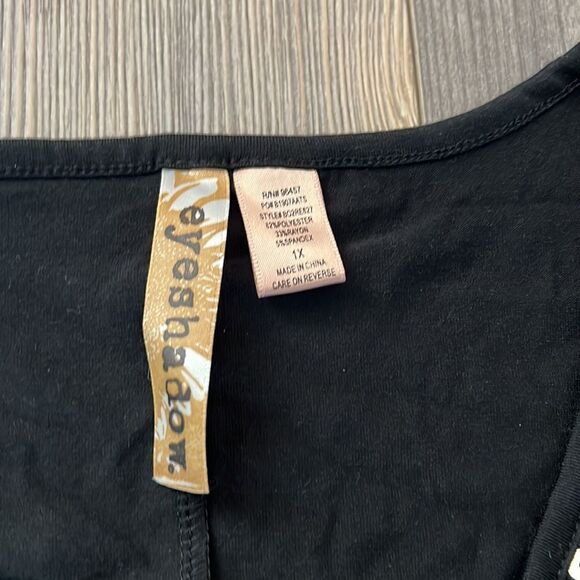 Eyeshadow Blouse With Gold Sequins - Picture 3 of 7